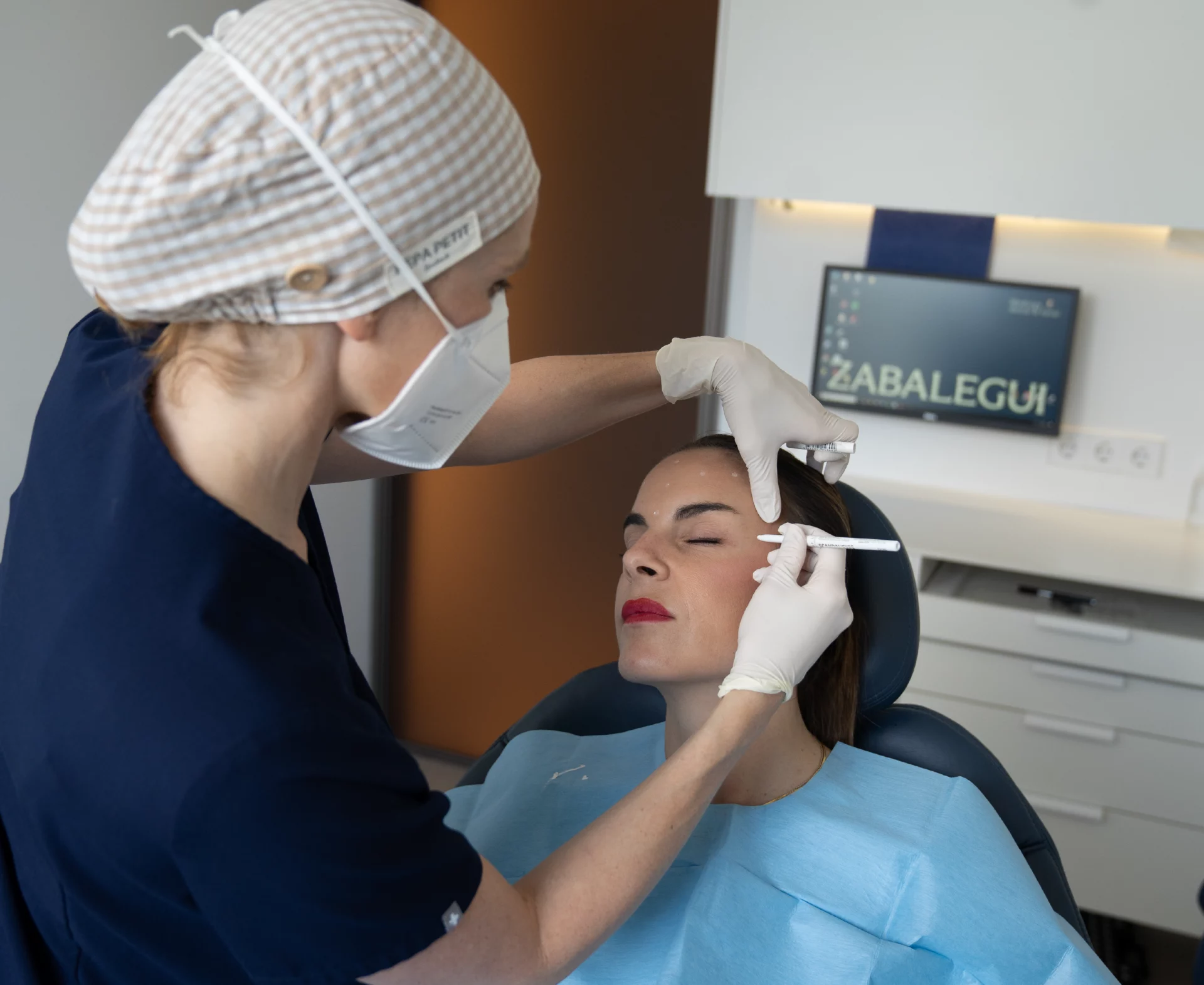 Dra Almudena Zabalegui Medicina Estética