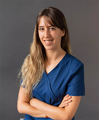 Alba Auxiliar Clínica Zabalegui