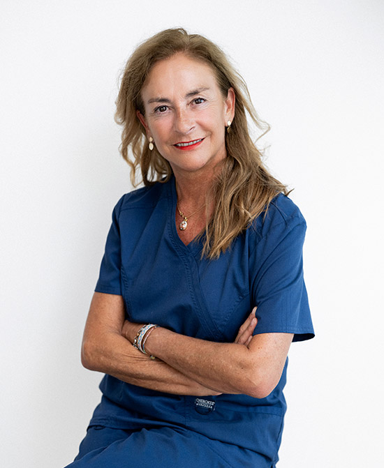 Andi Báez Clínica Zabalegui