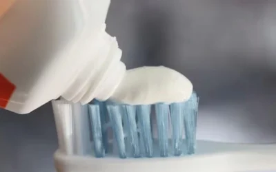 ¿La pasta blanqueadora funciona realmente? Descubre la mejor forma de blanquear tus dientes